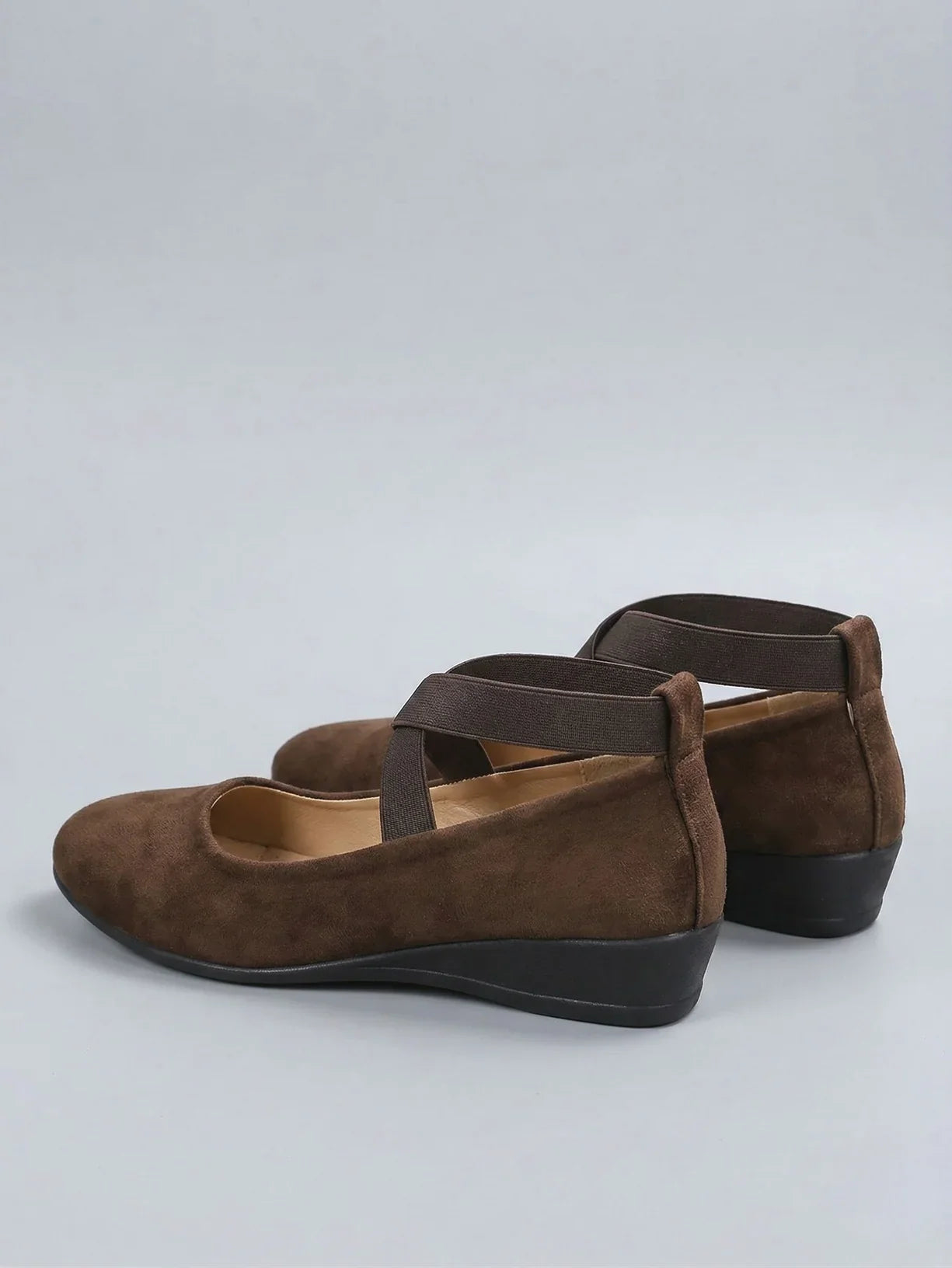 Madeleine | Closed and Comfortable Wedge Shoes