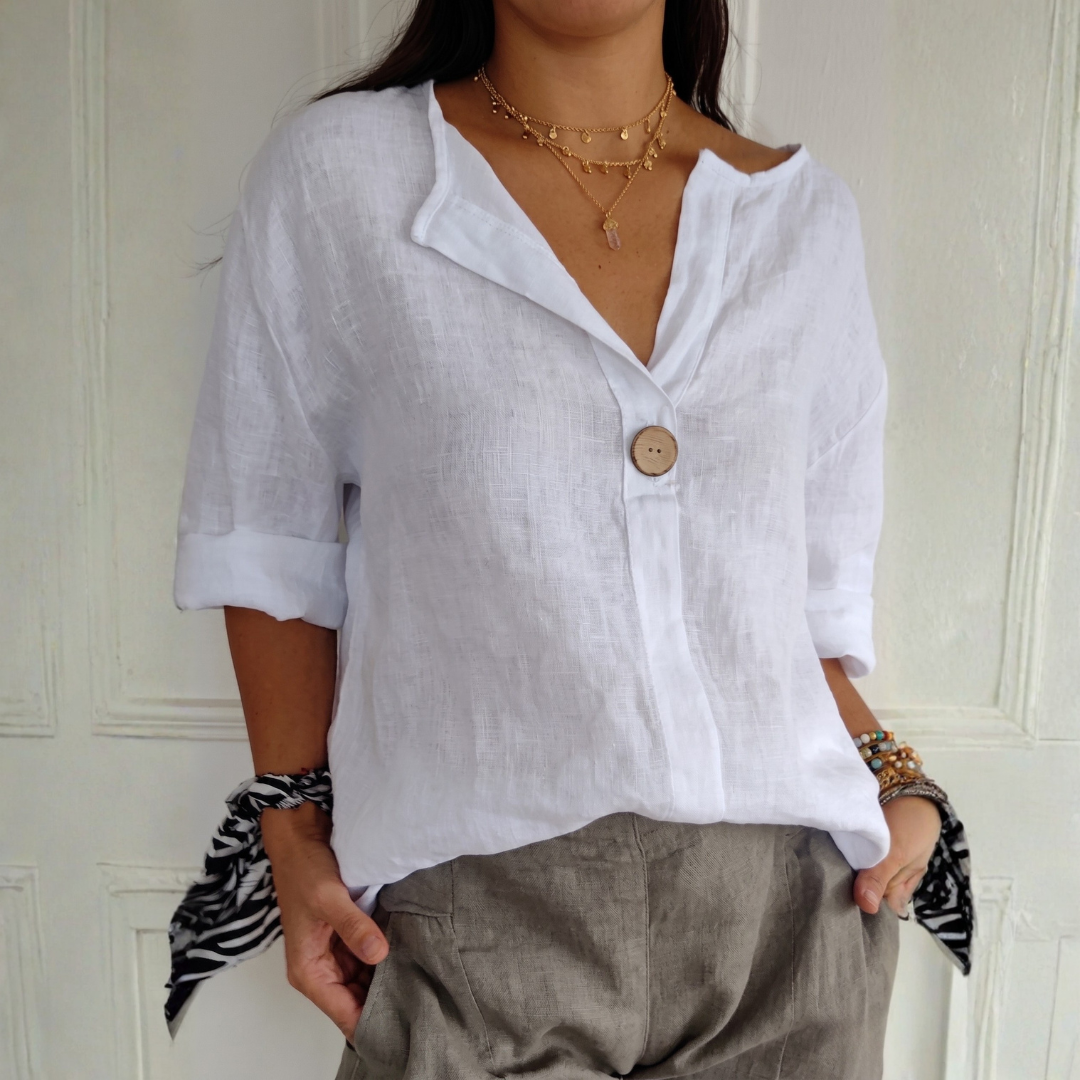 Zamma | Loose-fitting Elegant Blouse