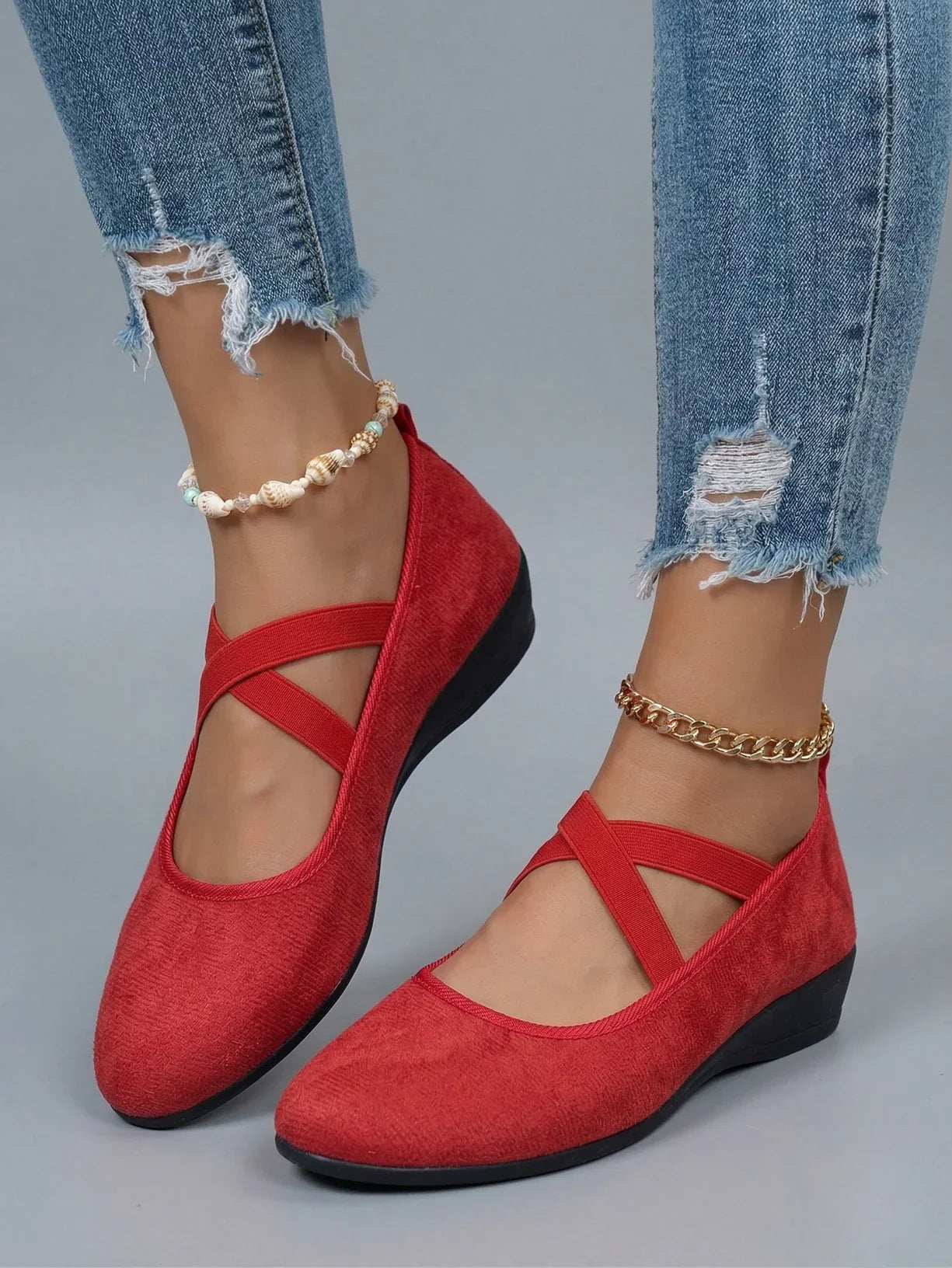 Madeleine | Closed and Comfortable Wedge Shoes