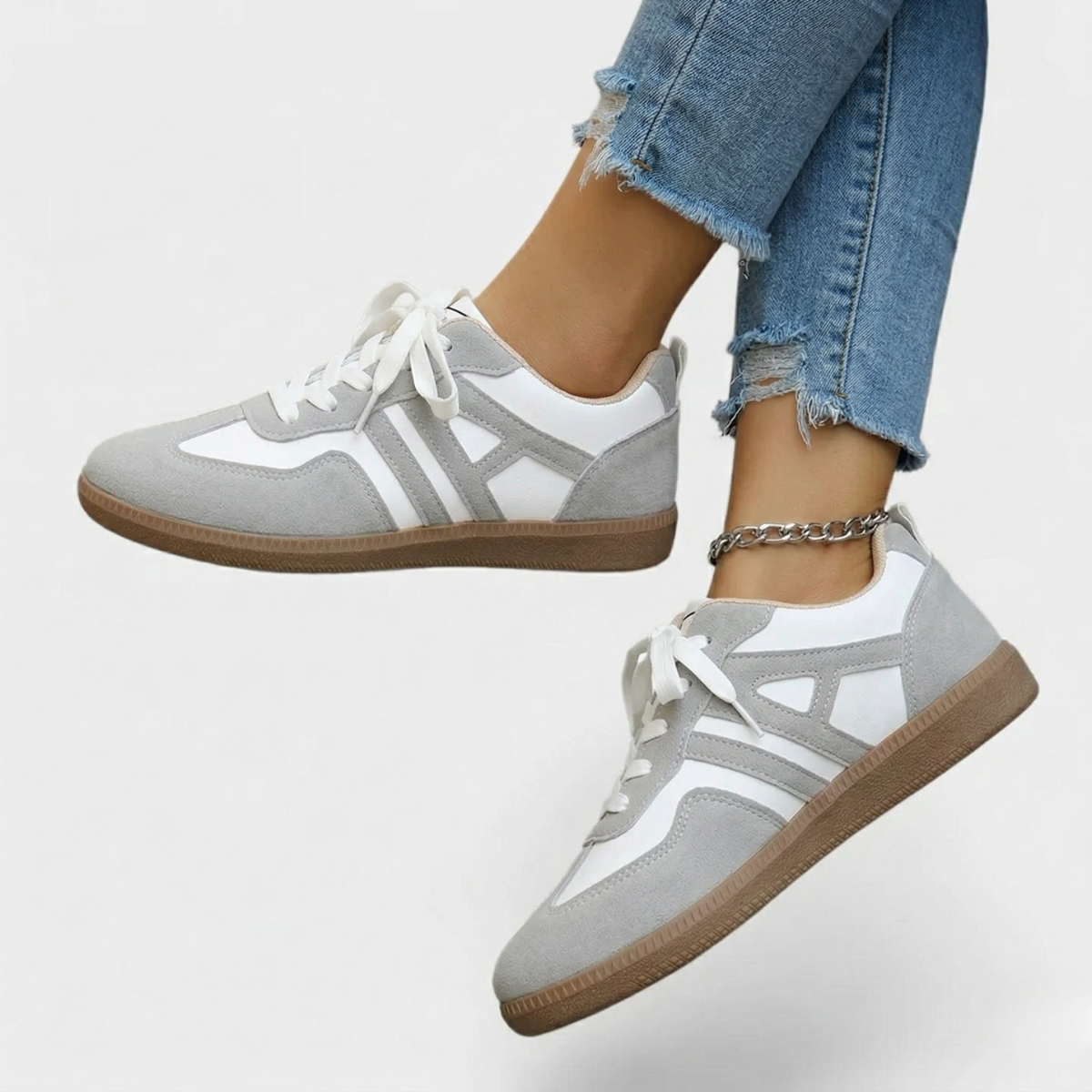 DELYZIAH | ORTHOPAEDIC SNEAKERS