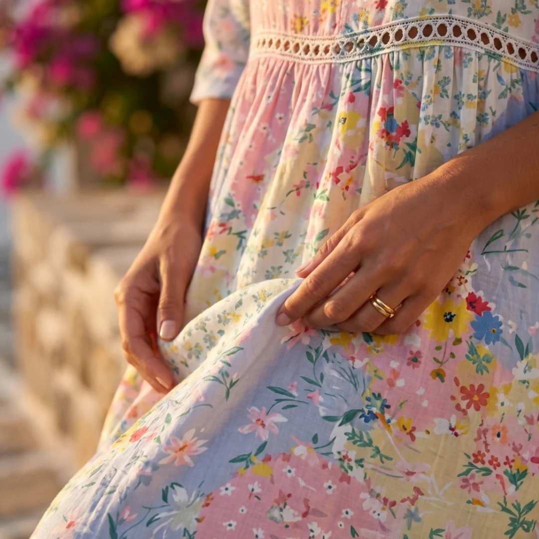 Lunessa – Floral Breeze Midi Dress