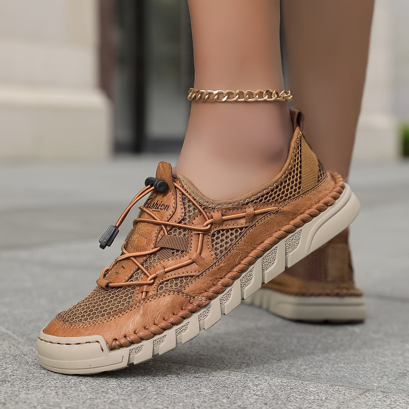 Elara – The breathable comfort shoe