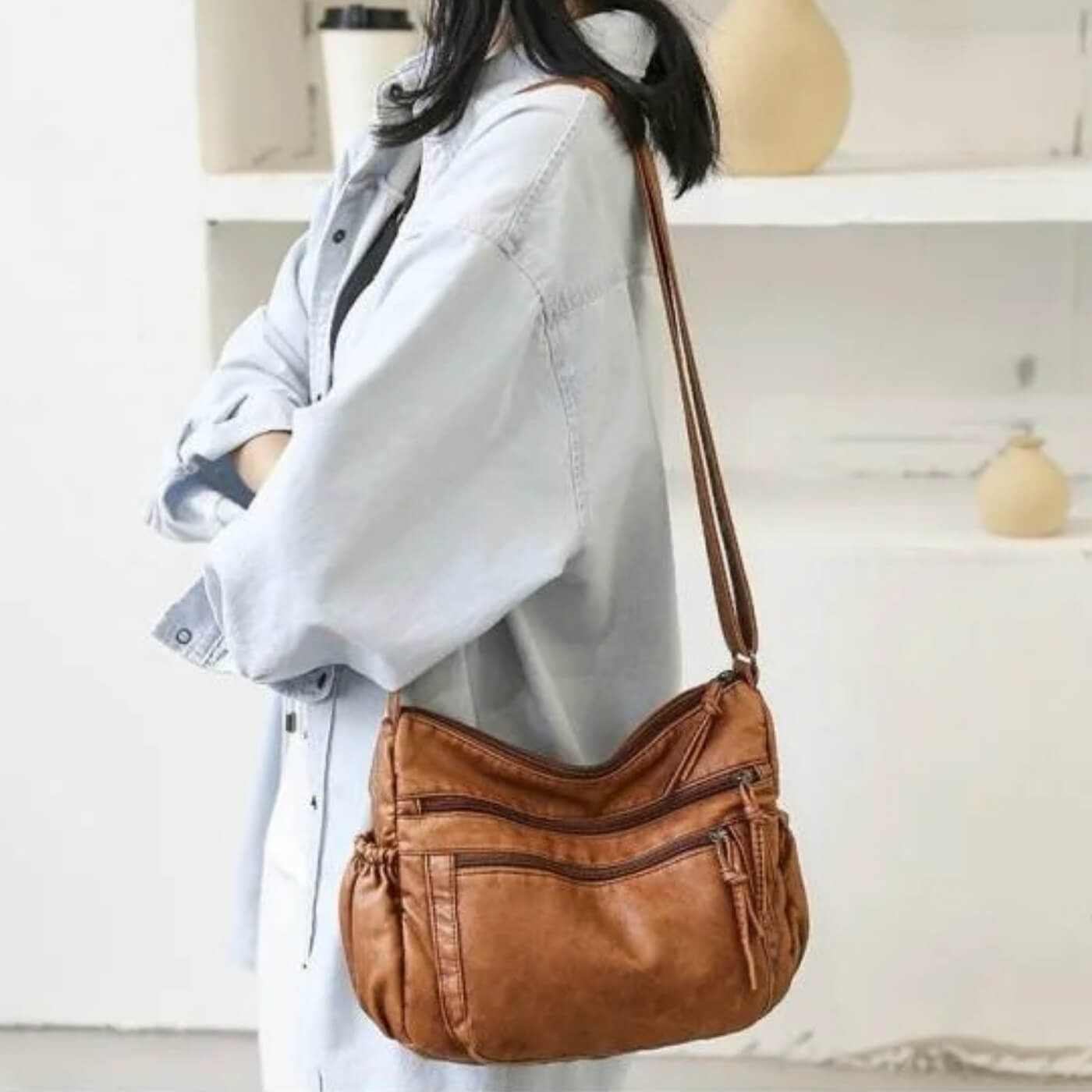 Federica's Multi Pocket | Shoulder Bag