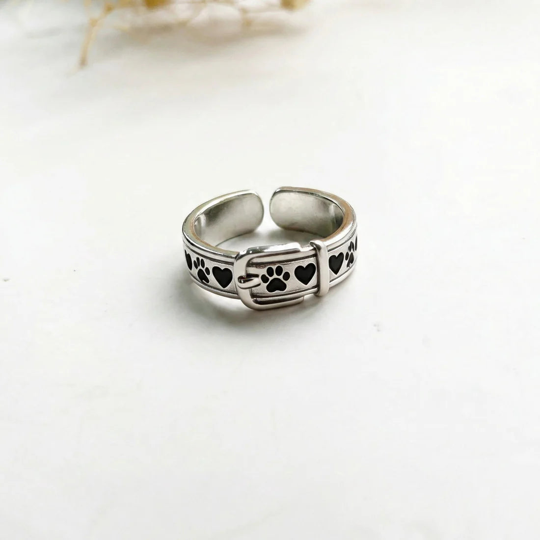 Cute and Stylish Dog-Inspired Collar Ring