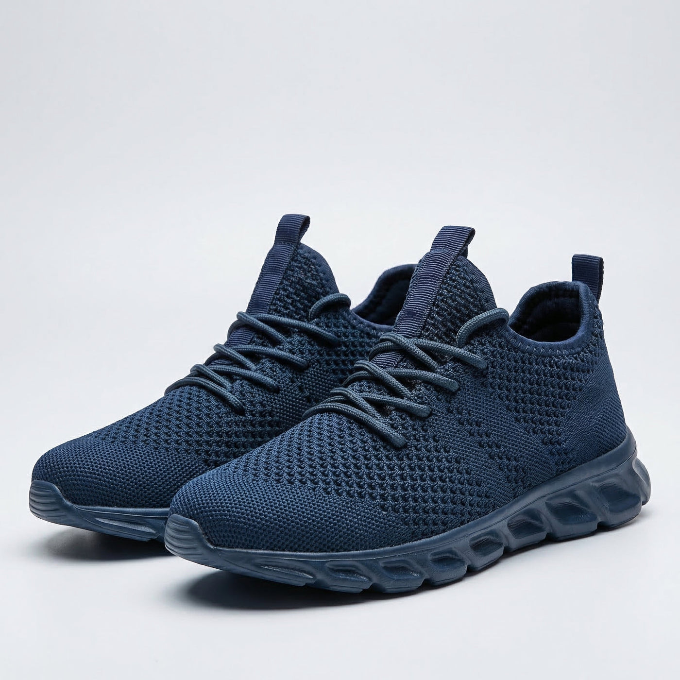 Demi - Comfortable outdoor shoes